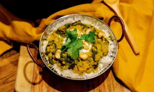 Spinach and turmeric dahl